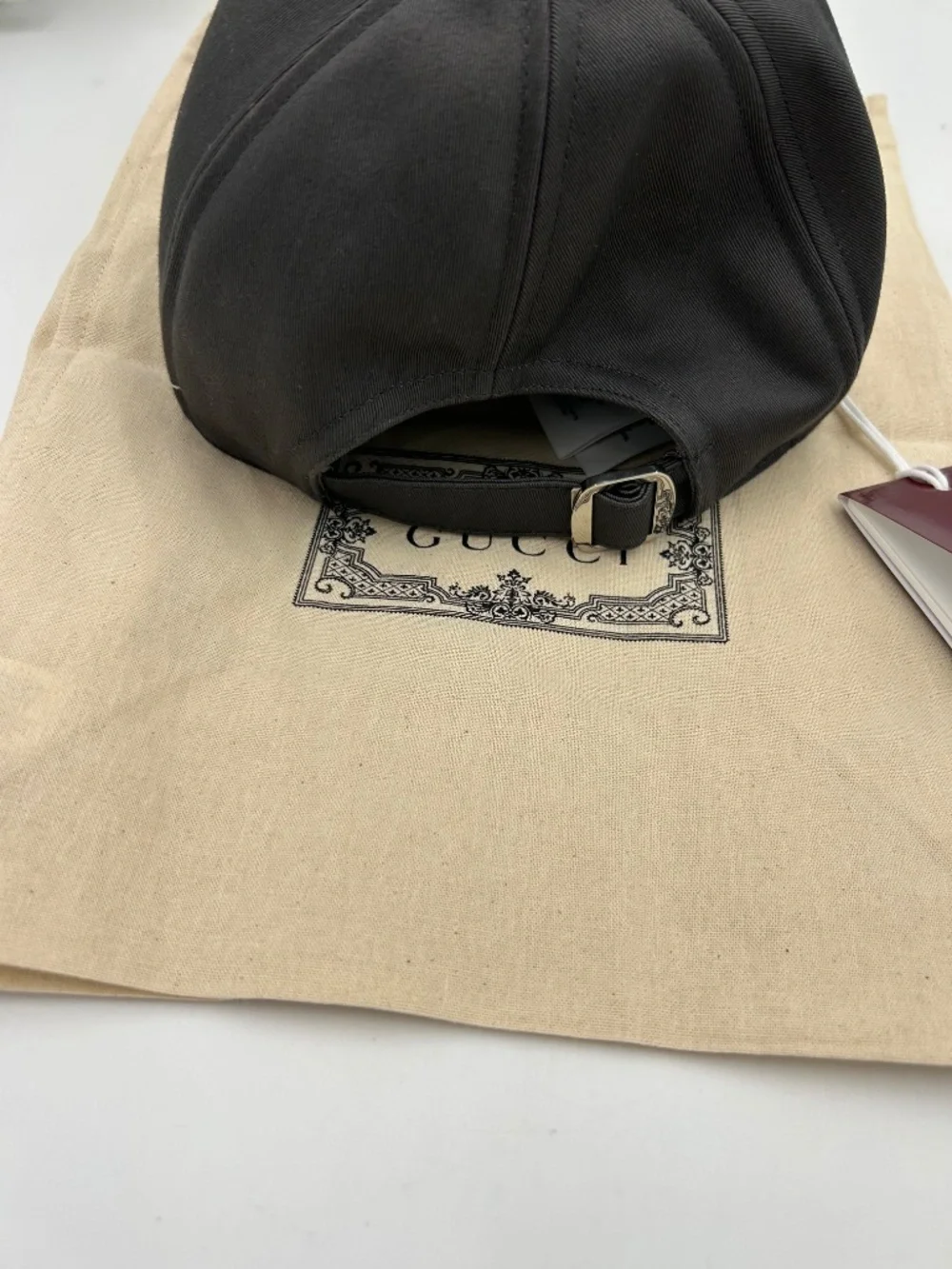 Gucci Cotton Canvas Embroidered Logo Baseball Cap.  Size Medium (adjustable)
